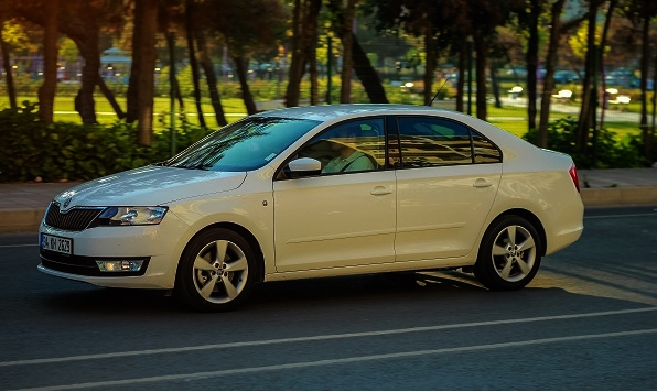 Skoda Rapid 1.6 TDI DSG Test