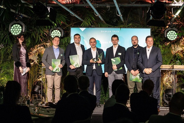 Mercedes-Benz Türk’ün karbon emisyonunu azaltan projesine ödül