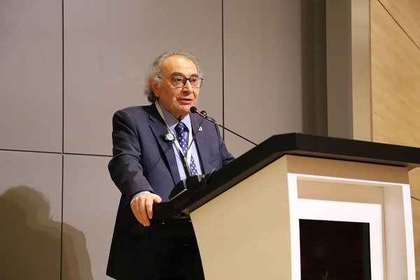 Prof. Dr. Nevzat Tarhan: “Nörobilimi kaçıran, tarihsel olarak geride kalır”