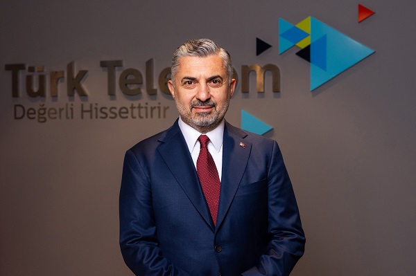 Türk Telekom Zirveyi Bırakmadı!