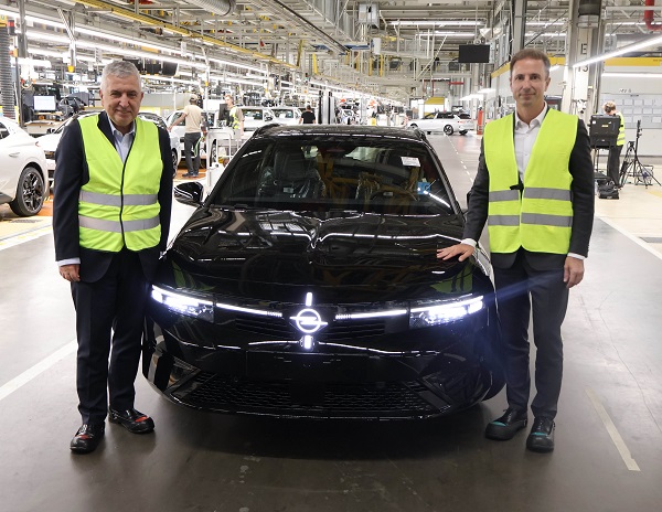 Tofaş ve Opel’den Geleceğe Yönelik Stratejik İş Birliği Mesajı!
